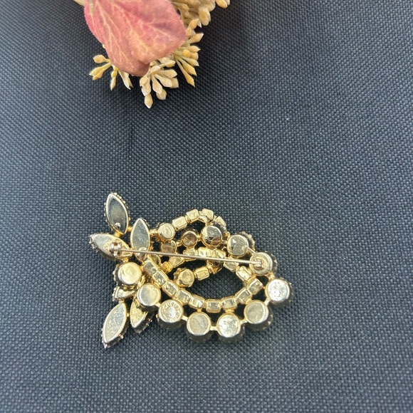 Vintage Continental Signed Blue Purple AB Rhinestone Borealis Rhinestone Brooch - Picture 3 of 5